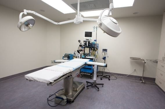 ICLS Plastics operating room 1