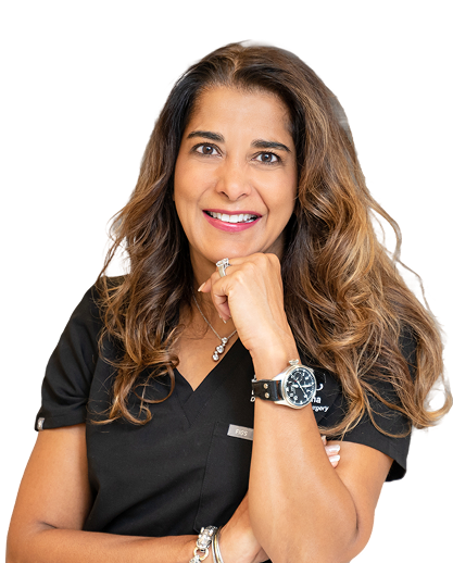 Board-certified ICLS Plastic Surgeon Dr. Julie Khanna